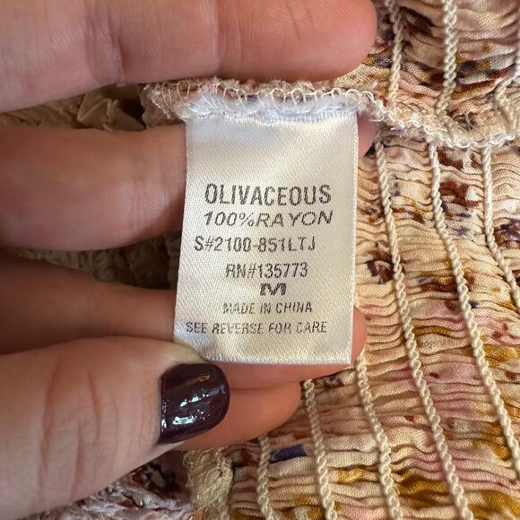 Olivaceous Floral Smocked Cropped Tank‎ Top Womens Size M Pink Multicolor - Picture 5 of 6